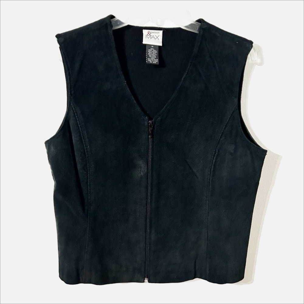 Madison & Max Leather Suede Front and Knit Back  Zip Front V-neck Vest Black 🖤
